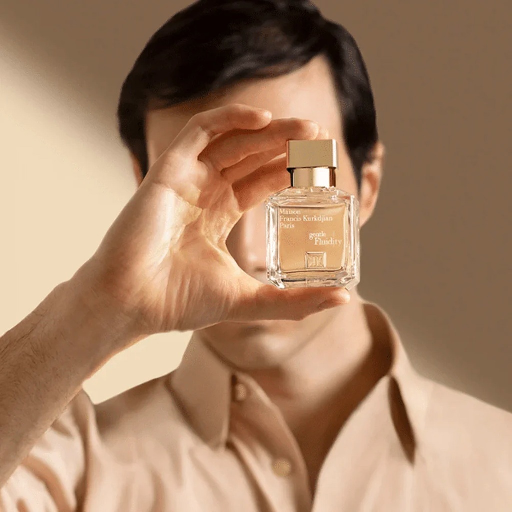 عطر جينتل فلويدتي جولد اودي بارفيوم 70 مل-1