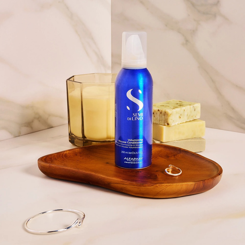 Semi Di Lino Volumizing Mousse Conditioner 200 ml-1