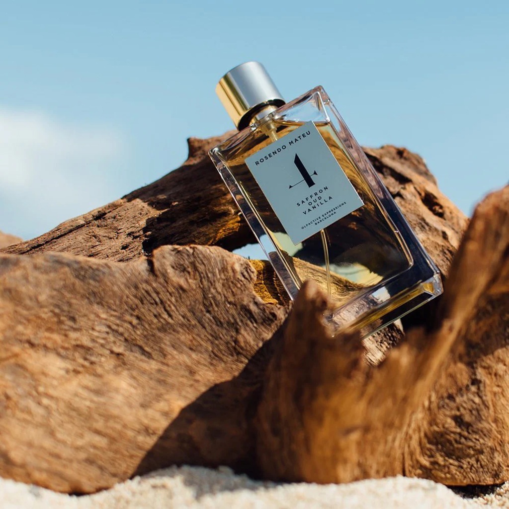 عطر 4 سافران عود فانيلا اودي بارفيوم 100 مل-1