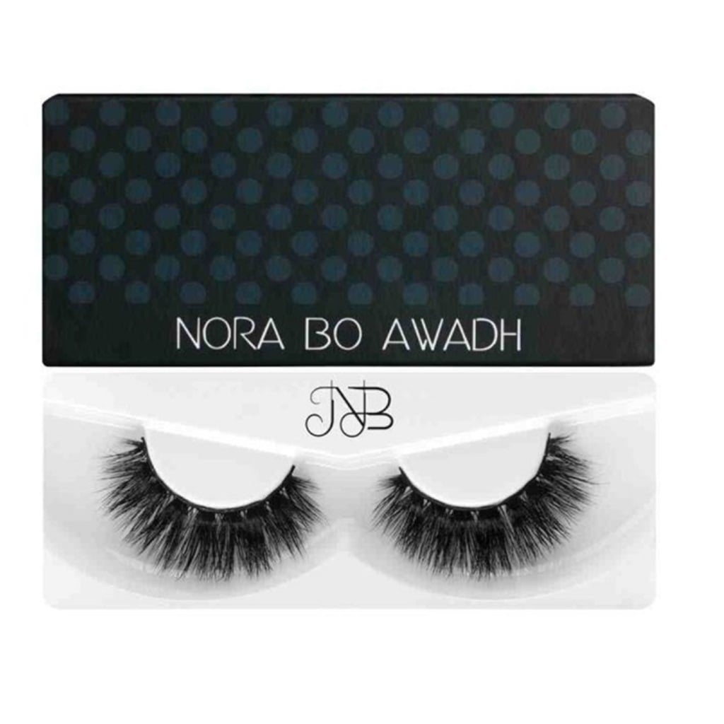 رموش المنك السوداء بي