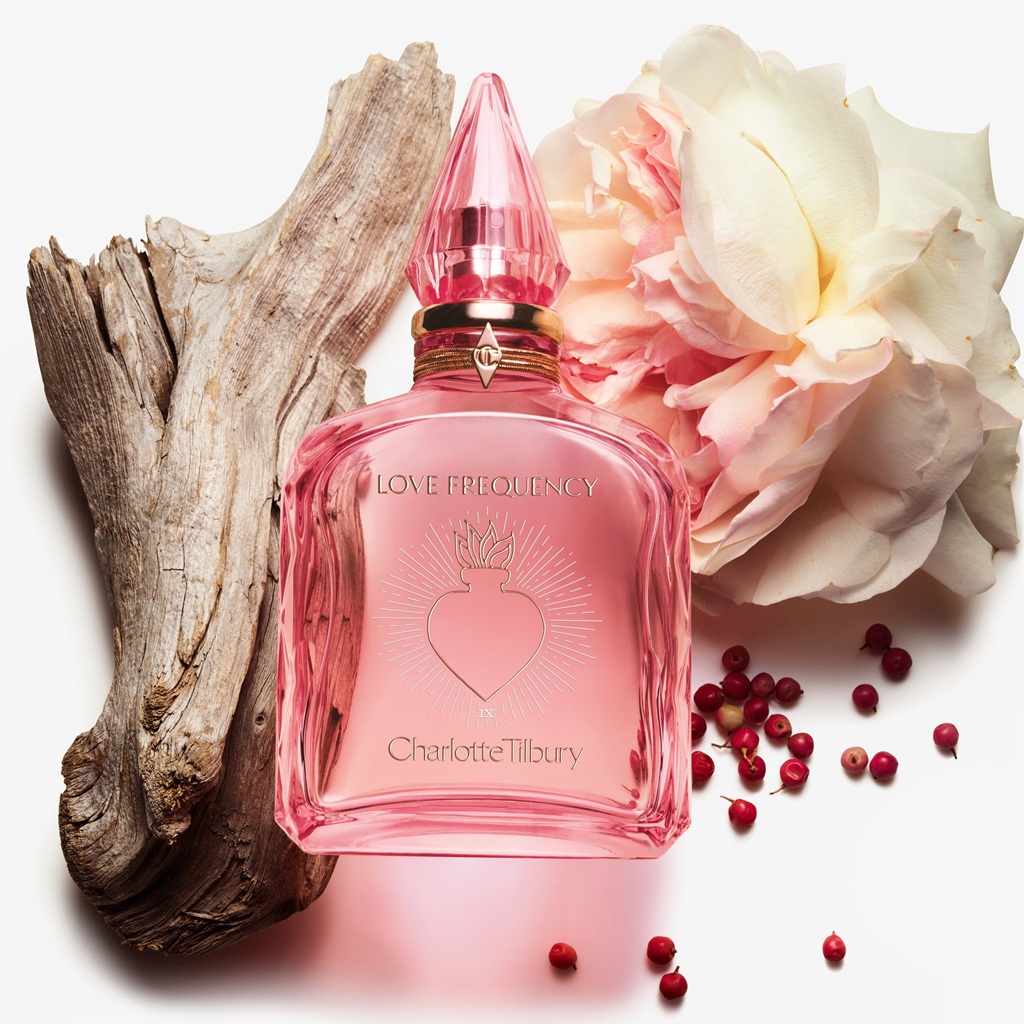 عطر لوف فريكونسي أودي بارفيوم 100 مل-1