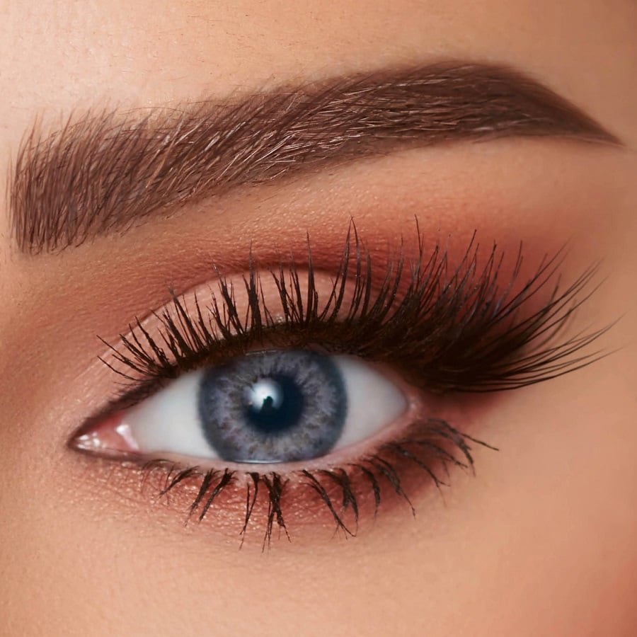 عدسات لاصقة شهرية-1