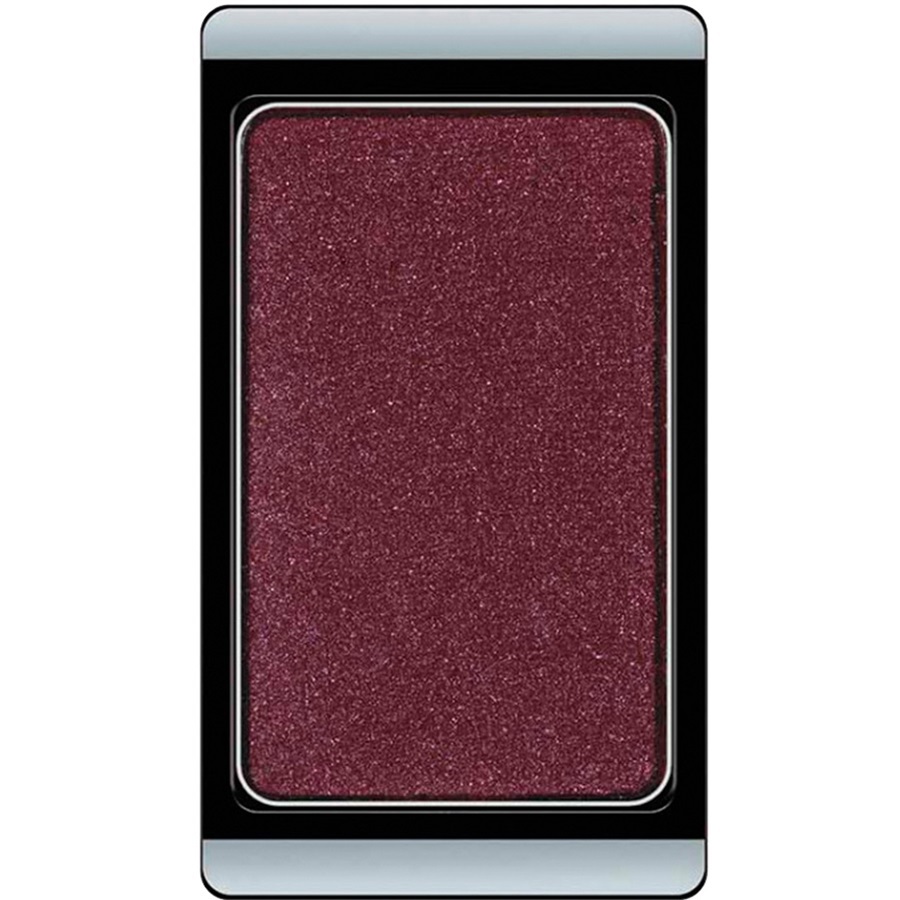 ظلال عيون لؤلؤي