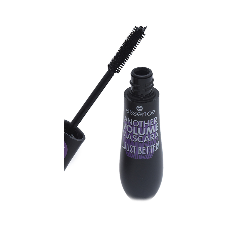 ماسكارا تكثيف وتطويل الرموش