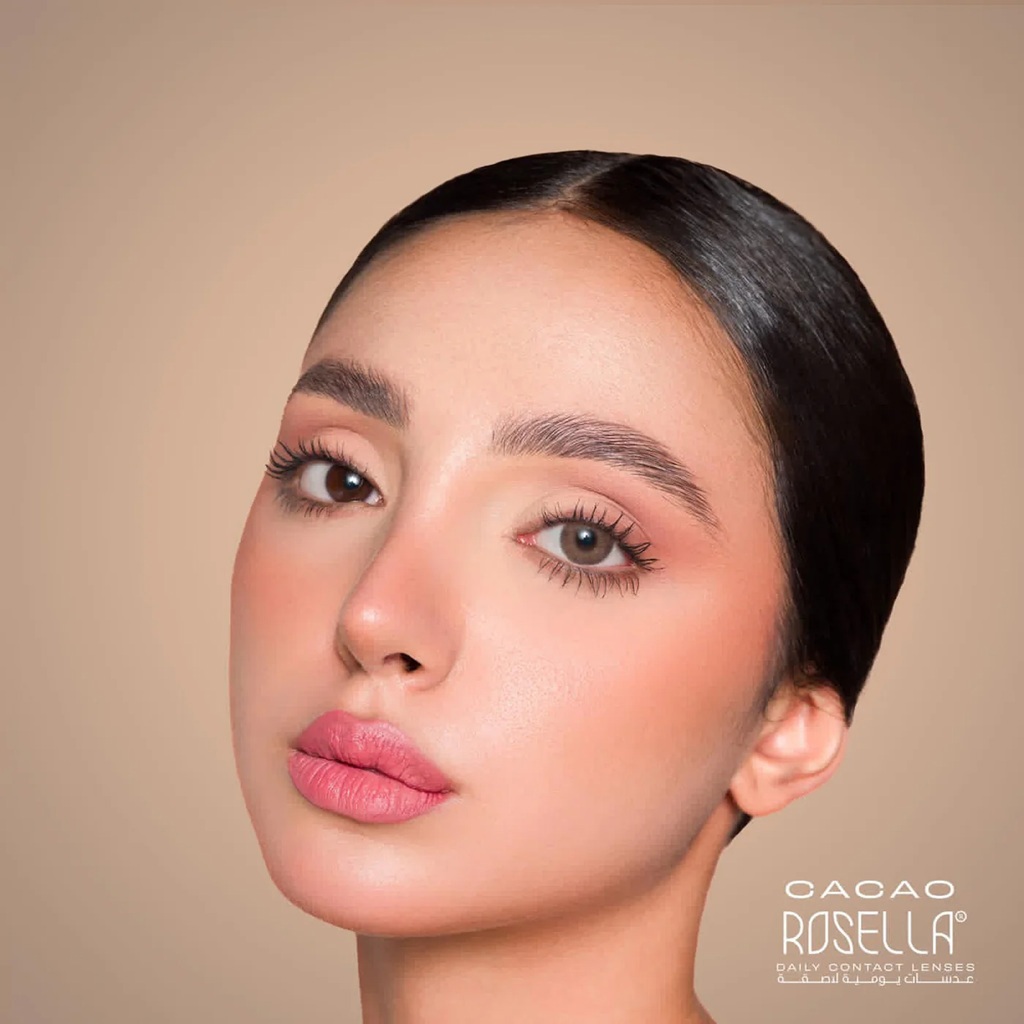 عدسات اللاصقة اليومية