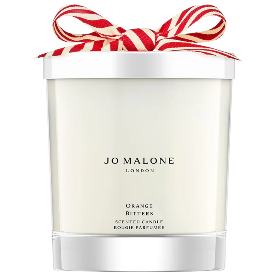 شمعة معطرة برائحة البرتقال