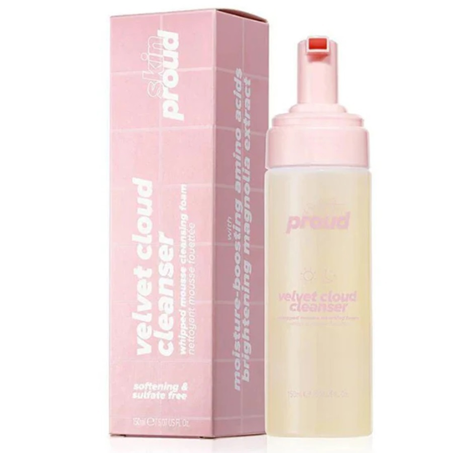 رغوة تنظيف الوجه فيلفيت كلاود 150 مل