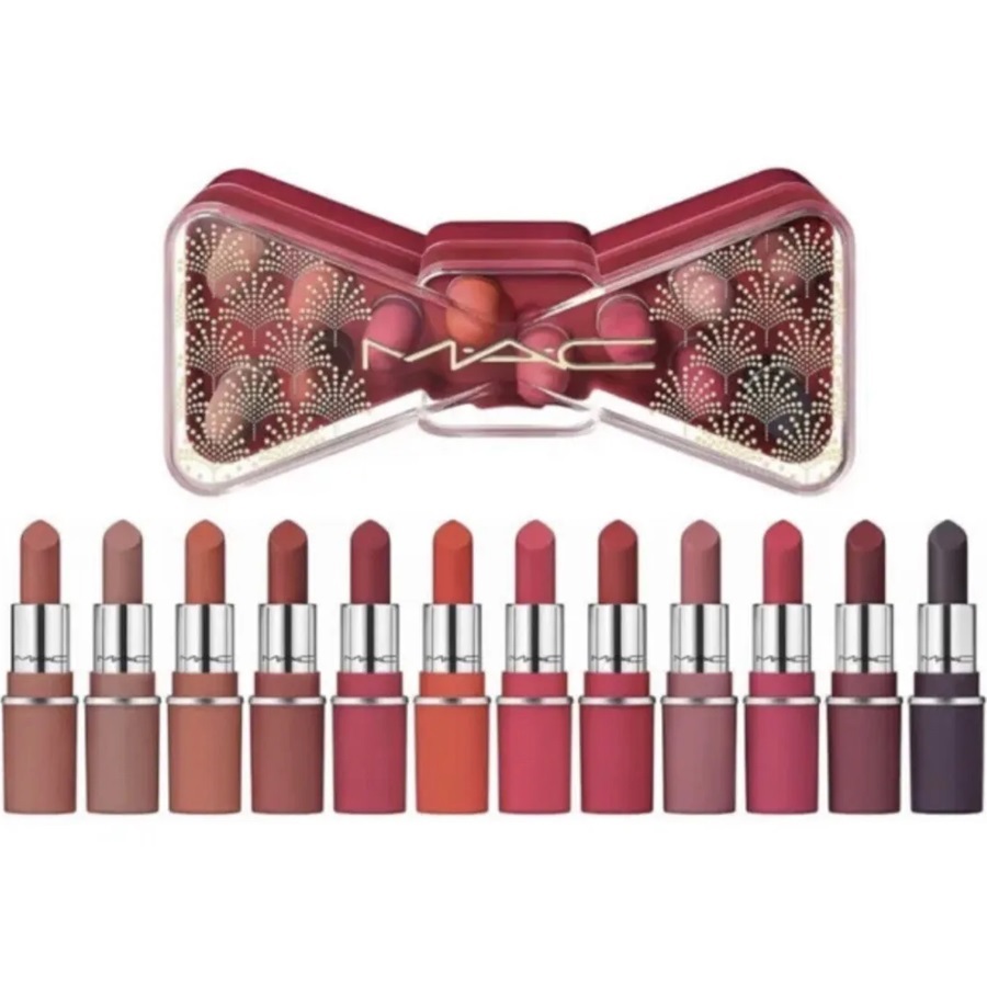 مجموعة هدايا الشفاه باودر كيس سيليبريت إن كولور 12 قطعة