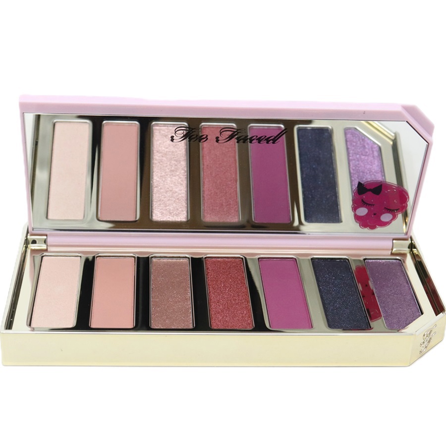 باليت ظلال العيون رازل دازل بيري