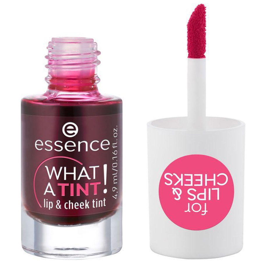 تنت الشفاه والخدود 