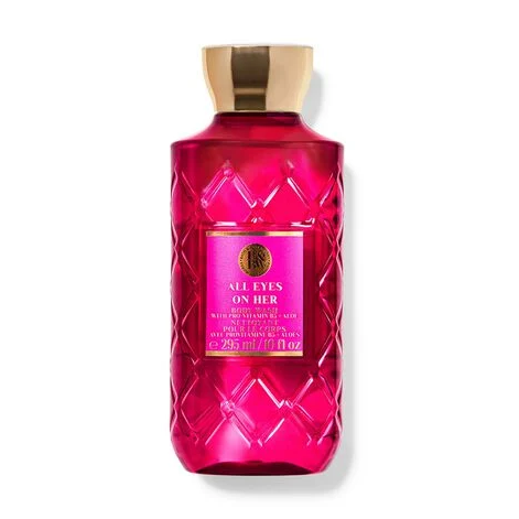 غسول الجسم "كل الأنظار عليها" من باث آند بودي