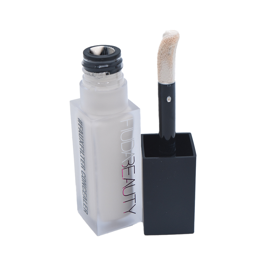 كونسيلر سائل لومينوس غير لامع