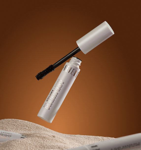 مسكارا بيك فوليوم(56% مواد طبيعية) نيفرتي