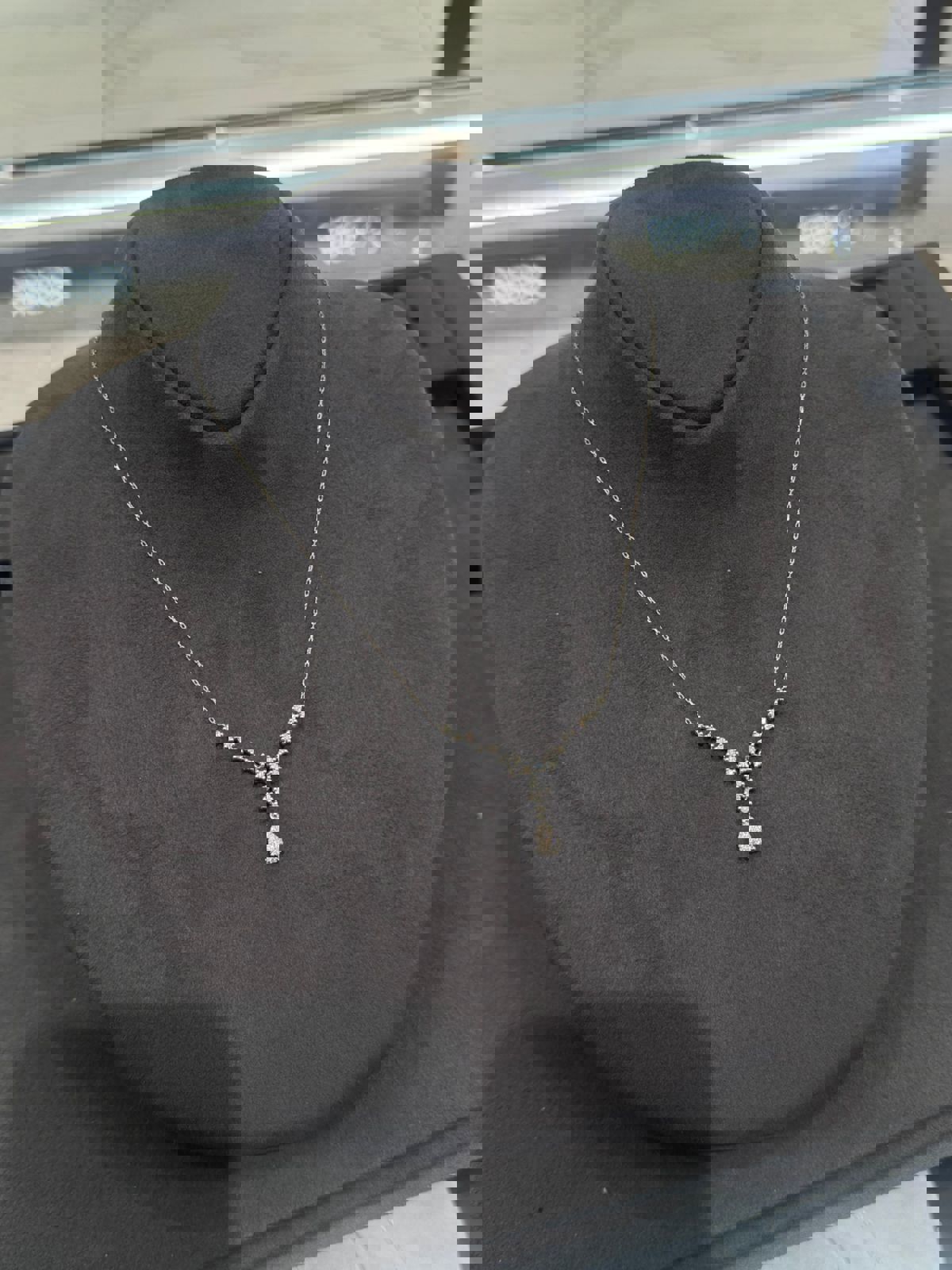 قلادة كلاسك 