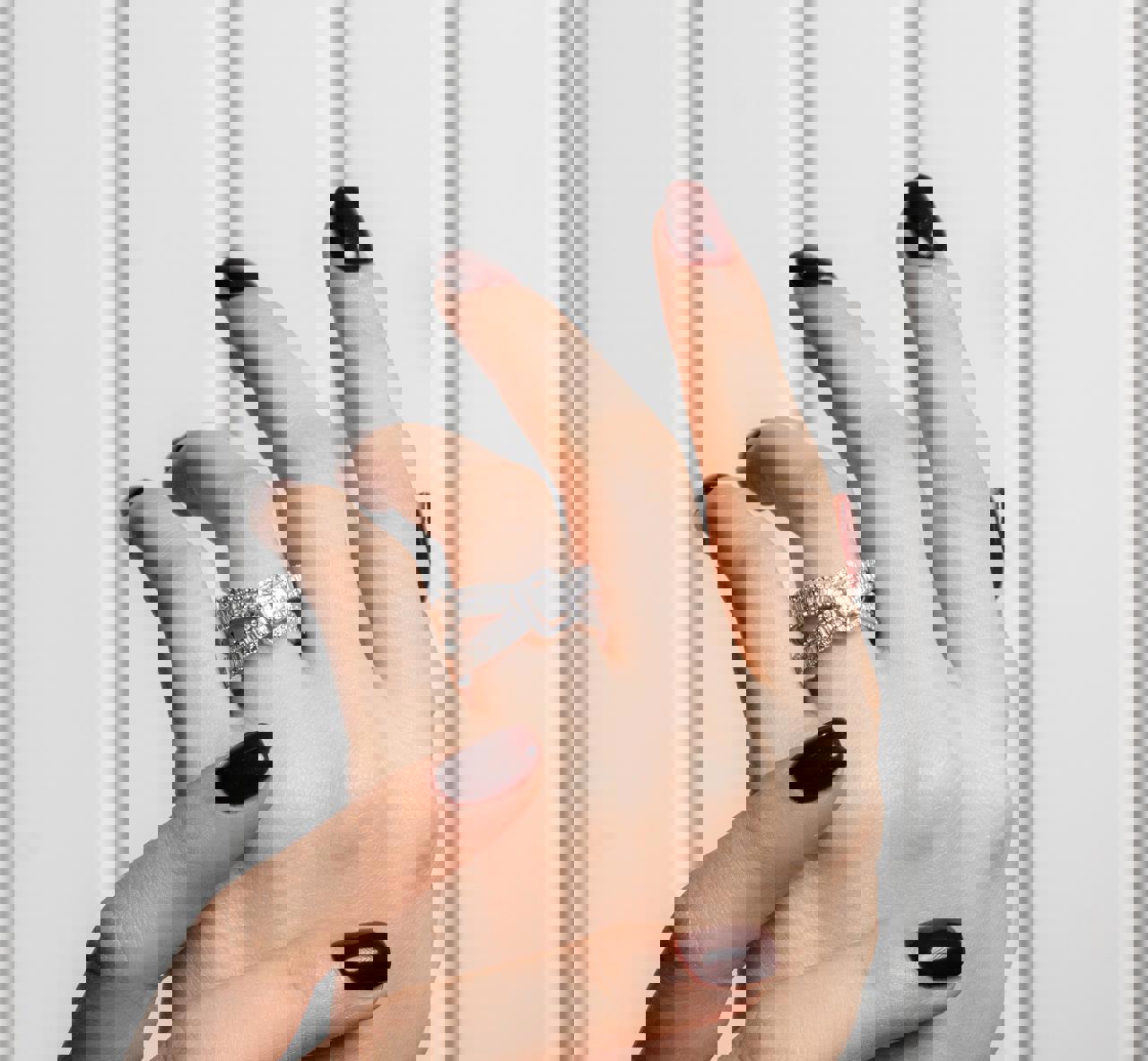 خاتم نسائي كلاسك 