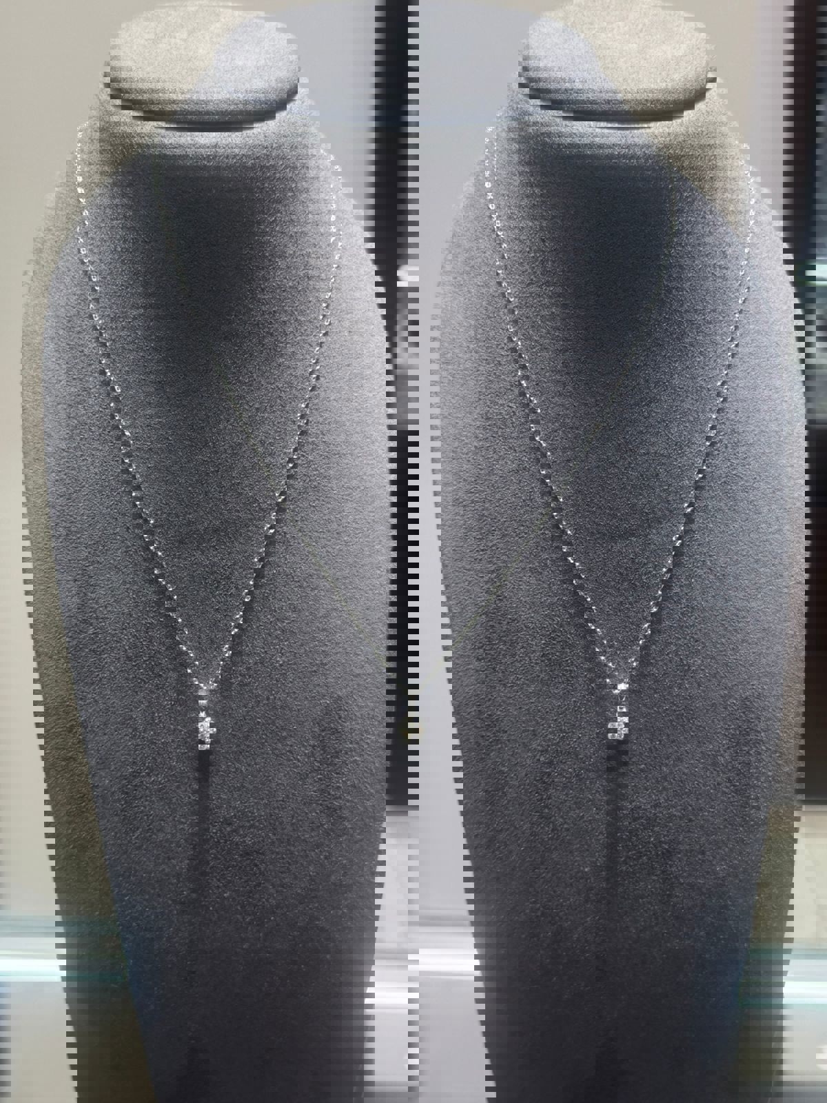 قلادة كلاسك 