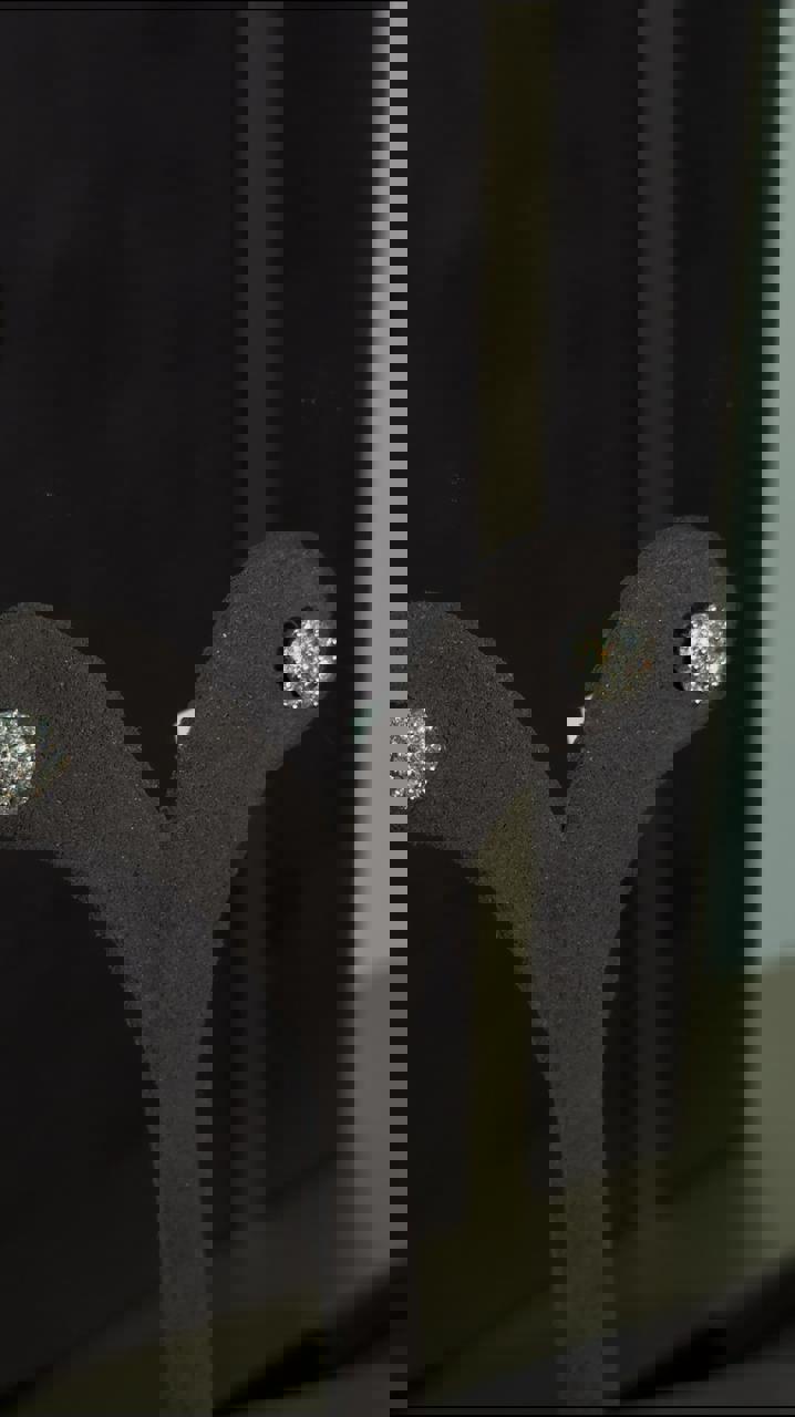 حلق اذن كلاسك 