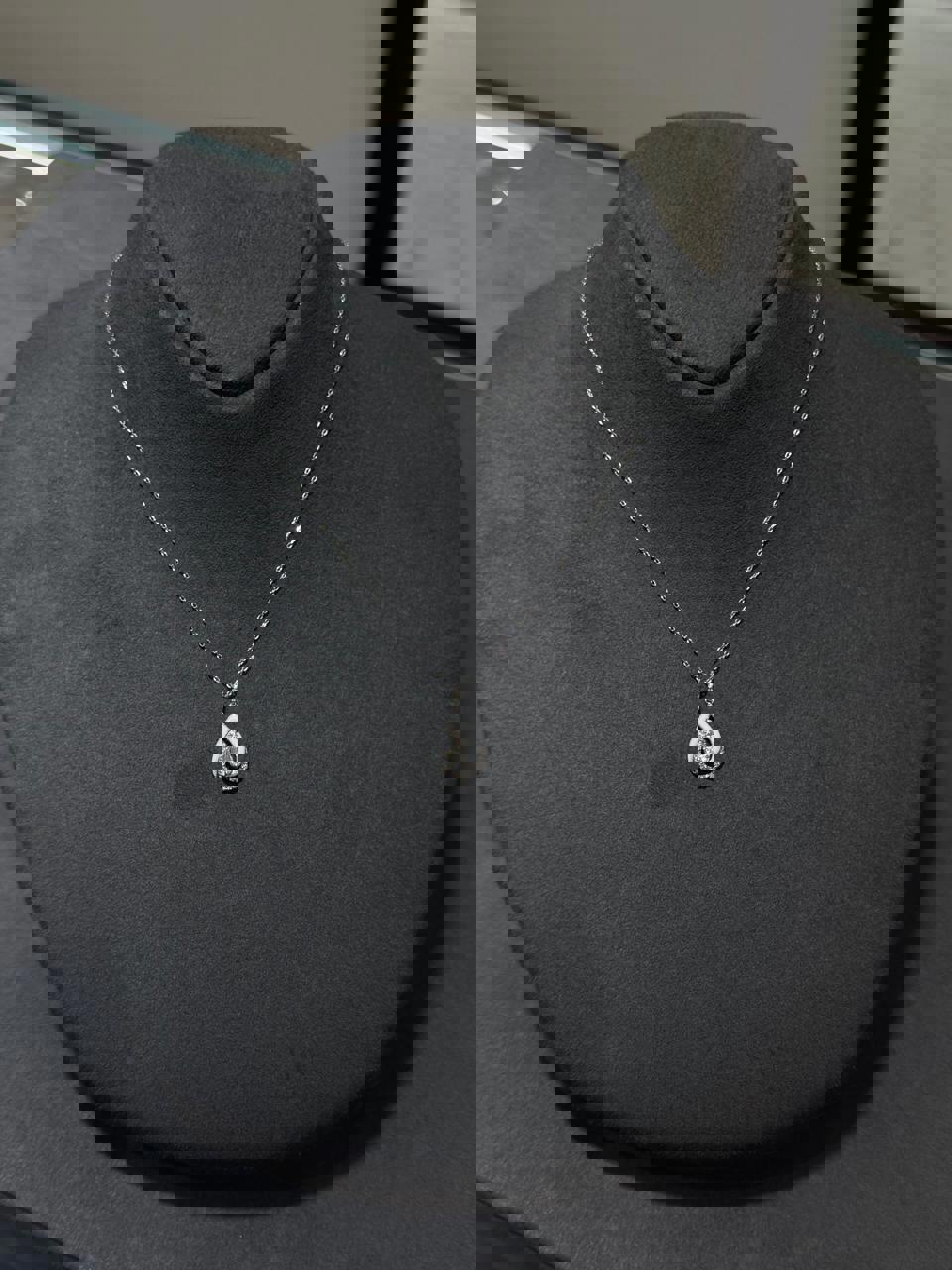 قلادة كلاسك 