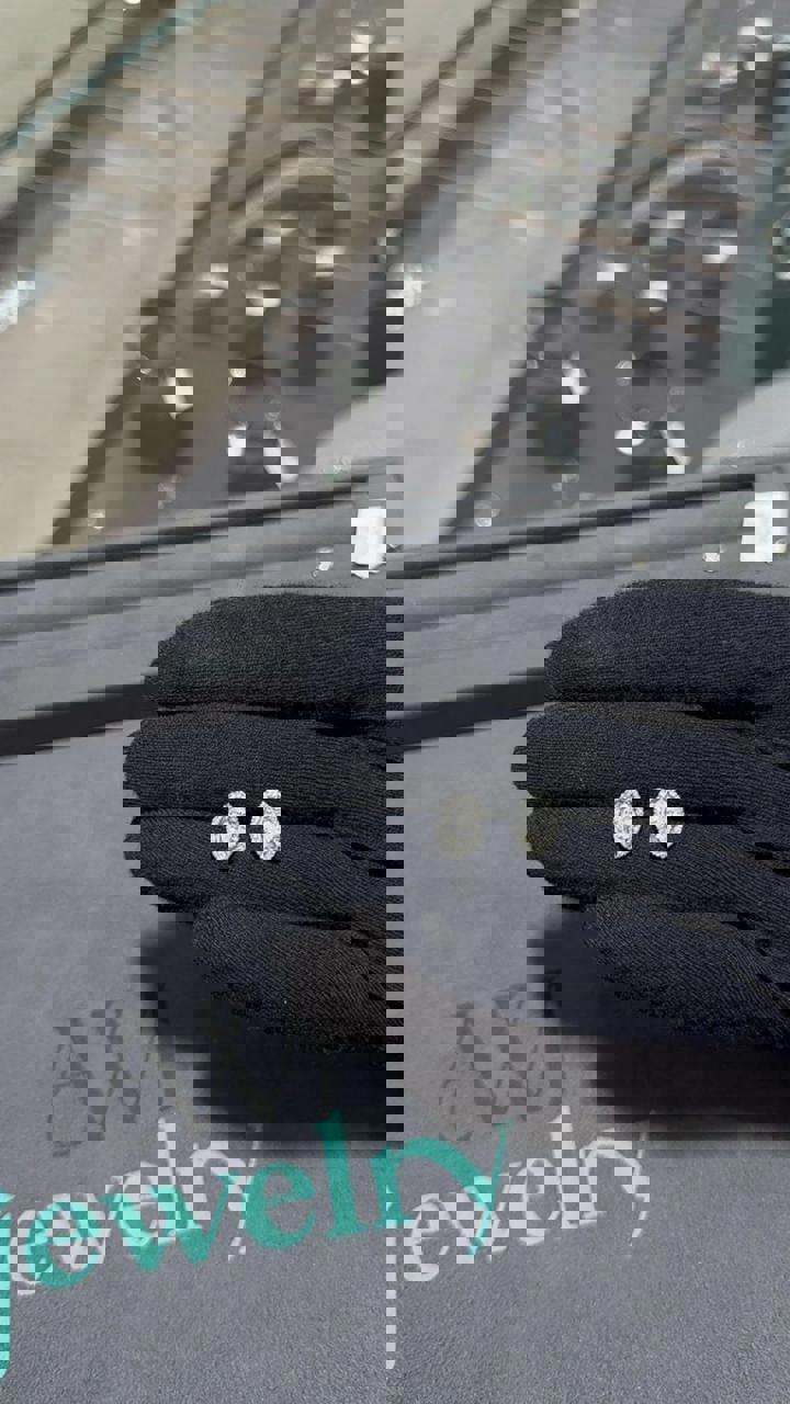 حلق اذن كلاسك