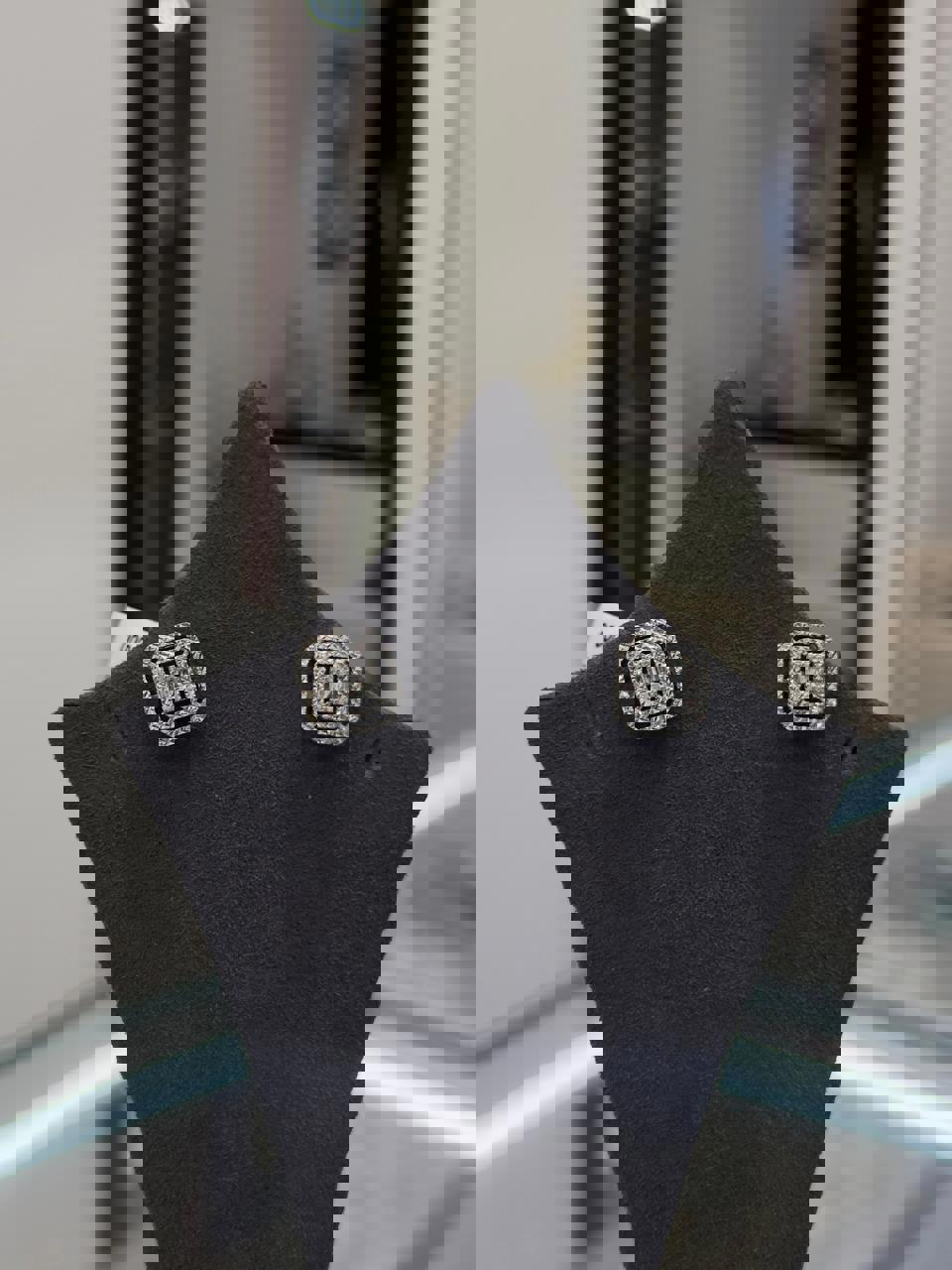 حلق اذن باكيت 