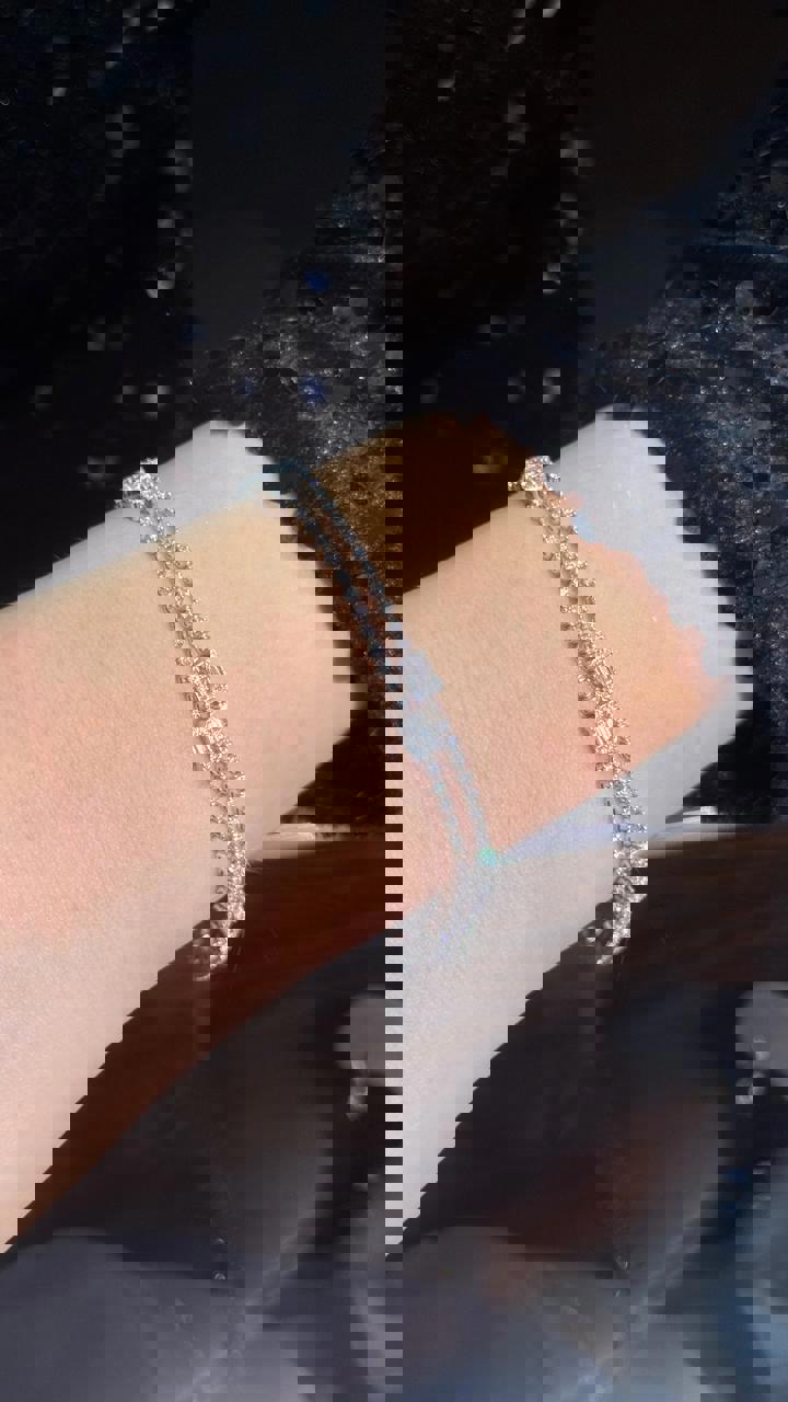  سوار نسائي كلاسيكي